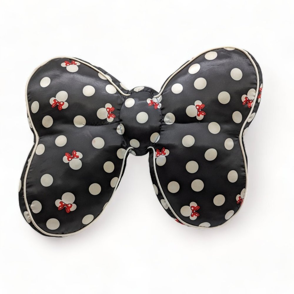 Disney Parks Minnie Mouse Throw Bow Pillow Black Polka Dots and Minnie Mouse